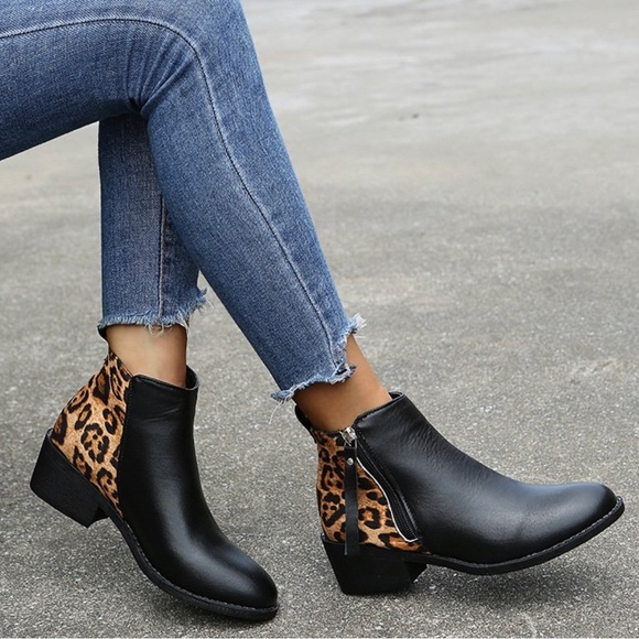 Cougar Waterproof Booties Colleen Black/Leopard - Picture 1 of 11